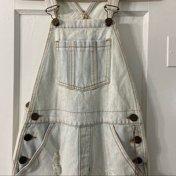 Show Me Your Mumu Blue Georgia Short Overhalls - Picture 10 of 15